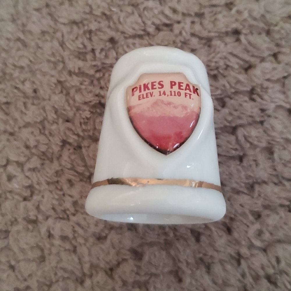 Pikes‎ Peak Thimble